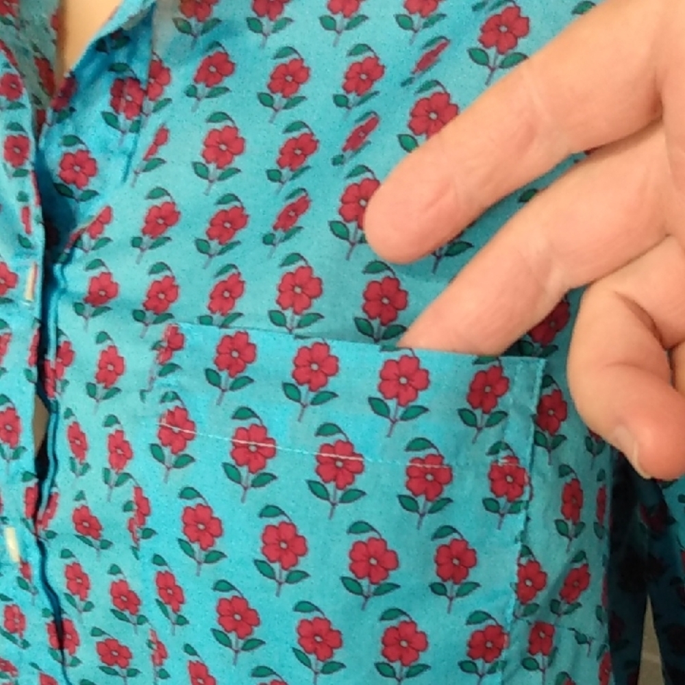 J. Crew Re-imagined Blue Button-up Floral Shirt with Pink Floral Accents WMNS -M - Picture 5 of 15